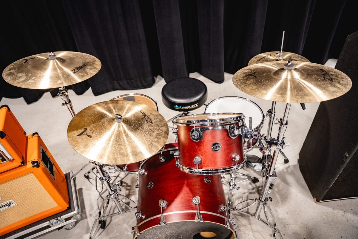 DW Performance Series drum kit with Zildjian cymbals